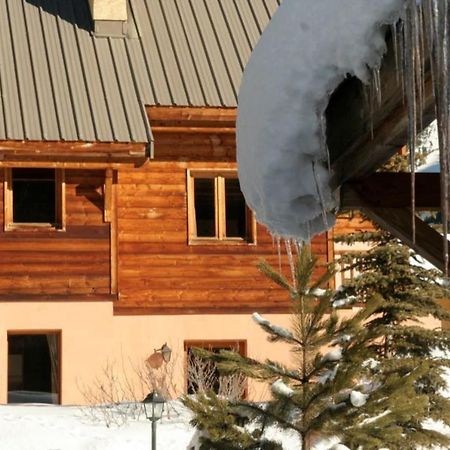 Le Leyrier Hameau Des Chazals Nevache Hautes Alpes Esterno foto