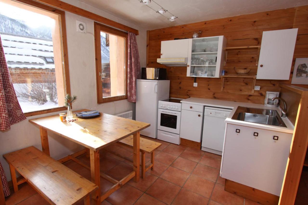 Le Leyrier Hameau Des Chazals Nevache Hautes Alpes Esterno foto
