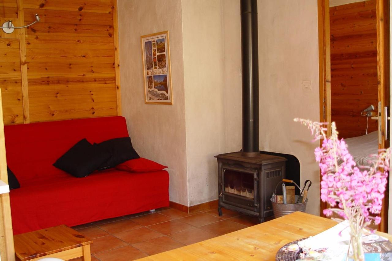 Le Leyrier Hameau Des Chazals Nevache Hautes Alpes Esterno foto