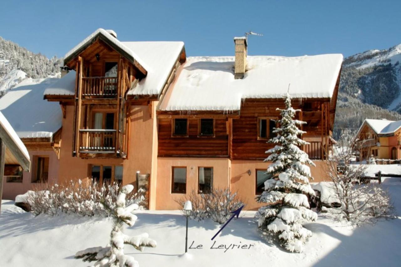 Le Leyrier Hameau Des Chazals Nevache Hautes Alpes Esterno foto